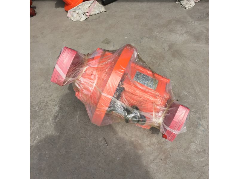 （通知）立式中法蘭振動(dòng)電機